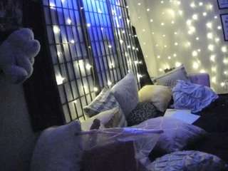 voyeurcam sheenarose 01